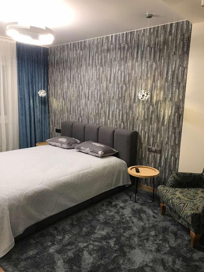 Апартаменты В Историческом Центре Poltava Extérieur photo